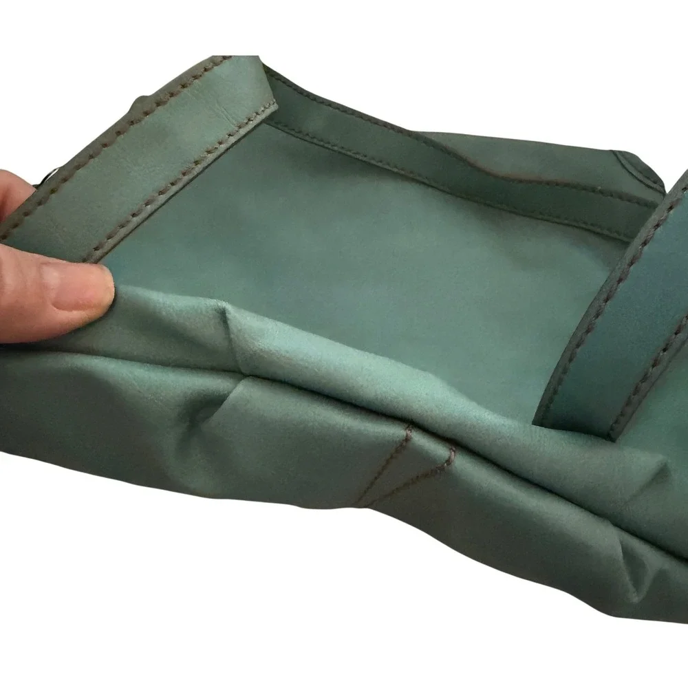 Relic Crossbody Bag Women Medium Teal Green Faux Leather Turnlock Crossbody